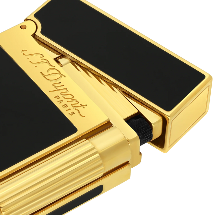 S.T. Dupont Ligne 2 Lighter-Black Lacquer & Gold